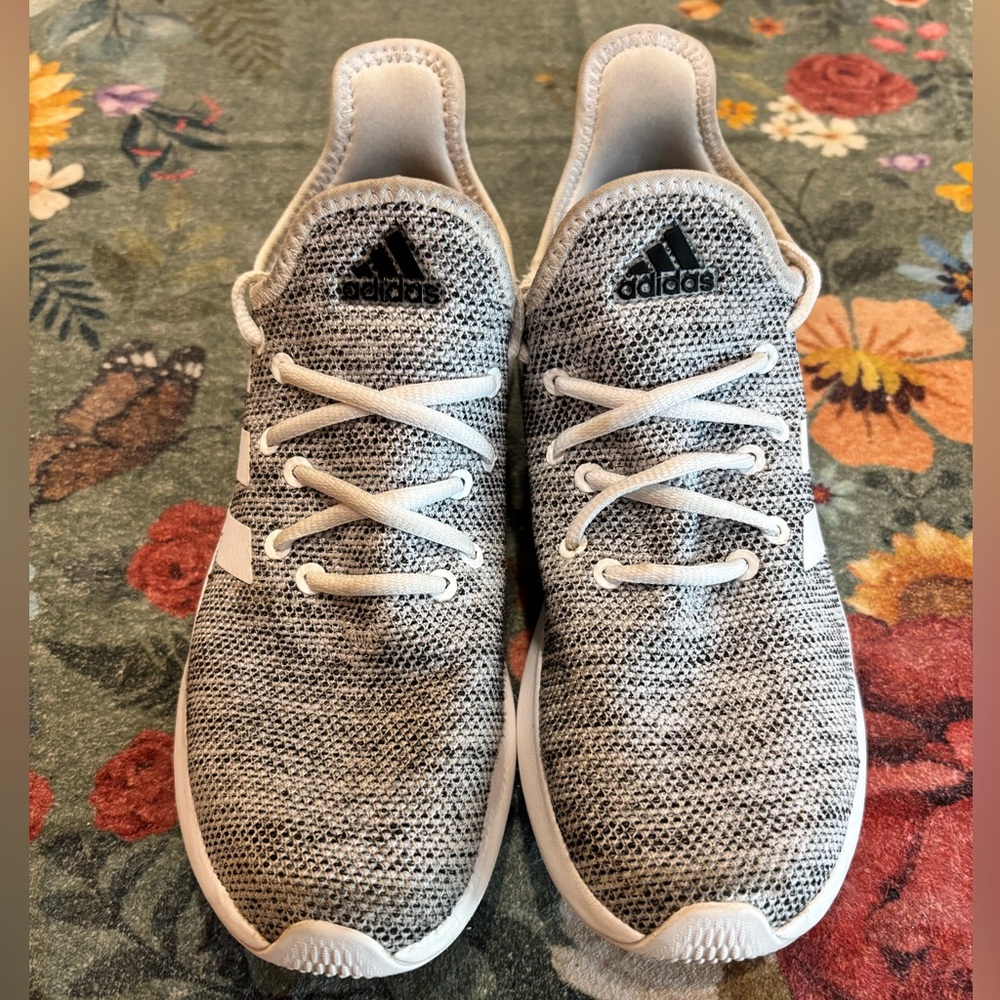 Adidas cloud foam Black and White Sneakers